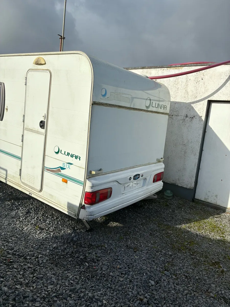 Caravan - Image 2