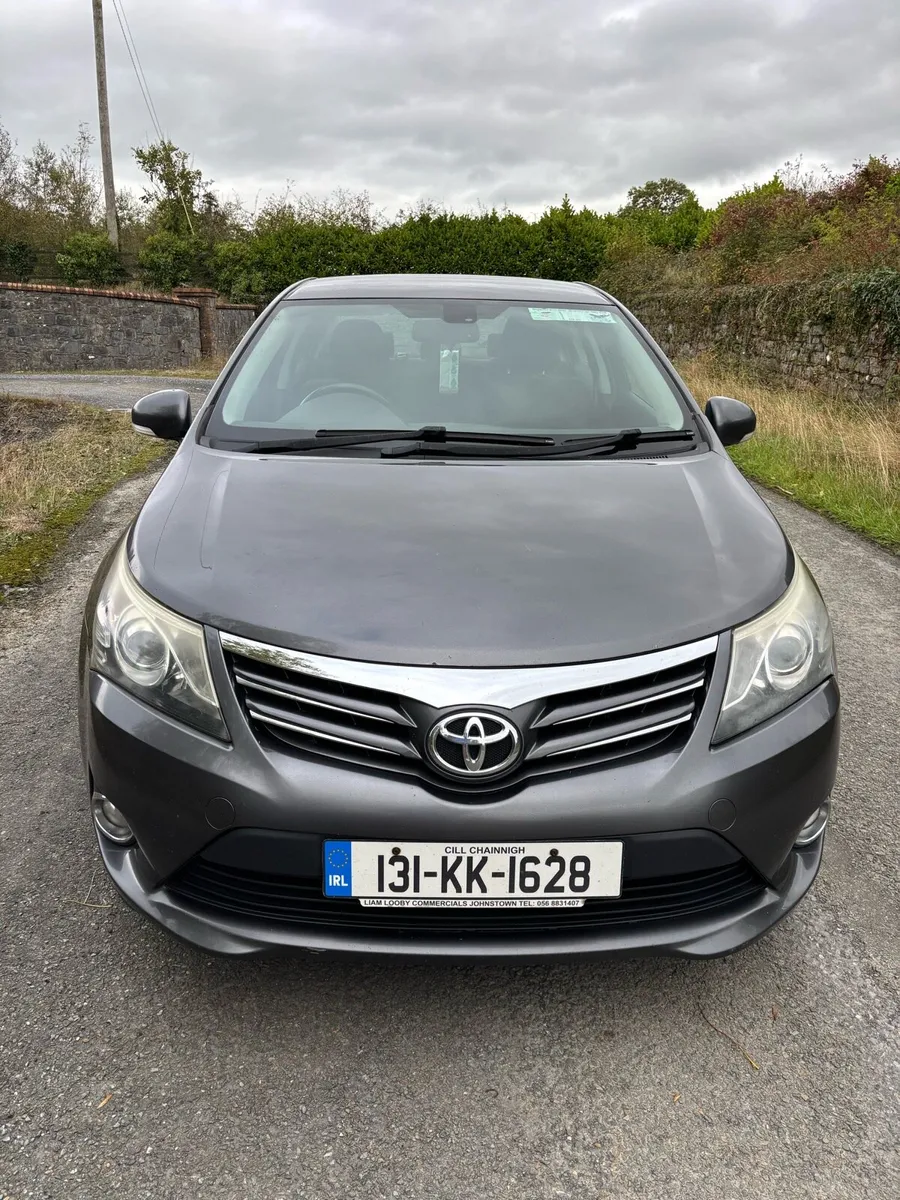 Toyota Avensis 2013 - Image 1