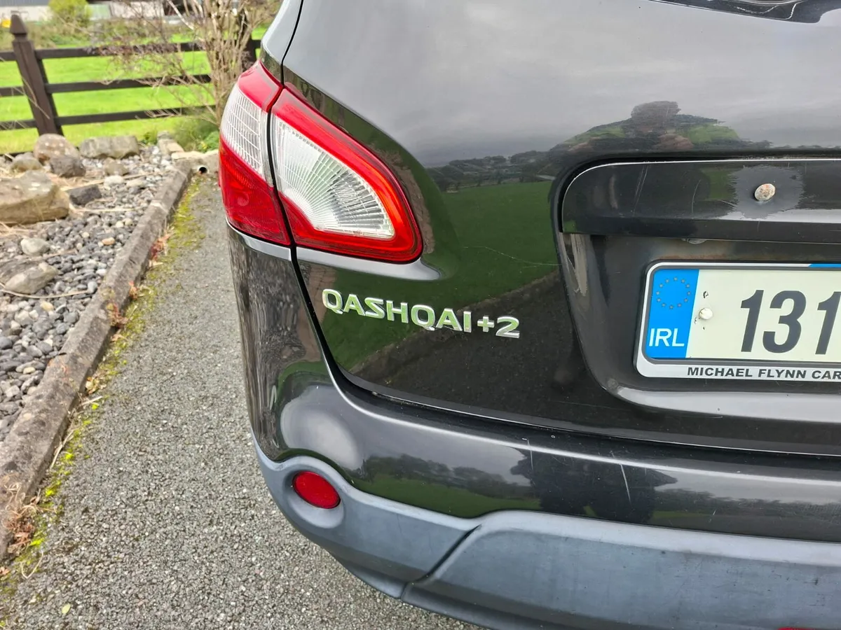 Car - Image 4