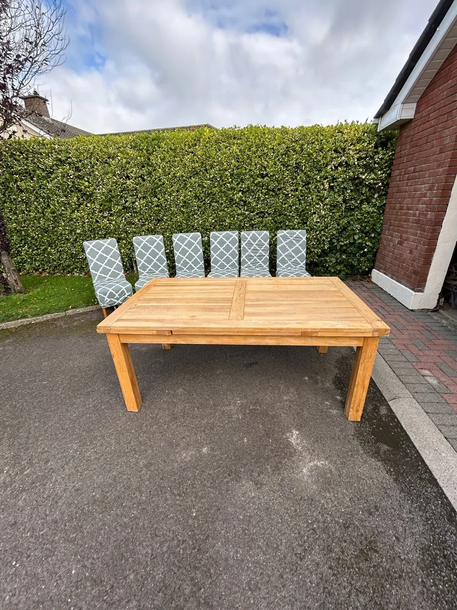 Extendable Wooden Dining Table + 6 Chairs - Image 4
