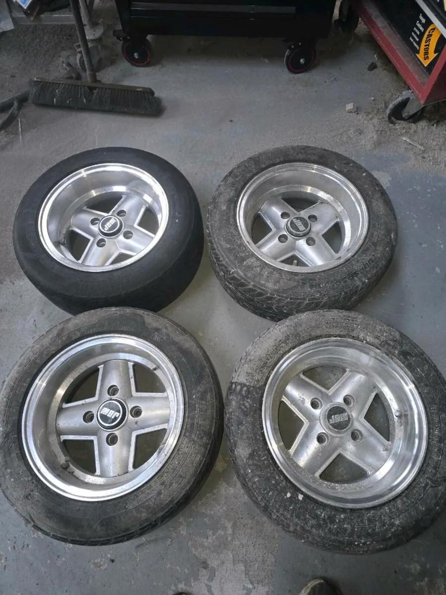 Ae86 13 inch revos