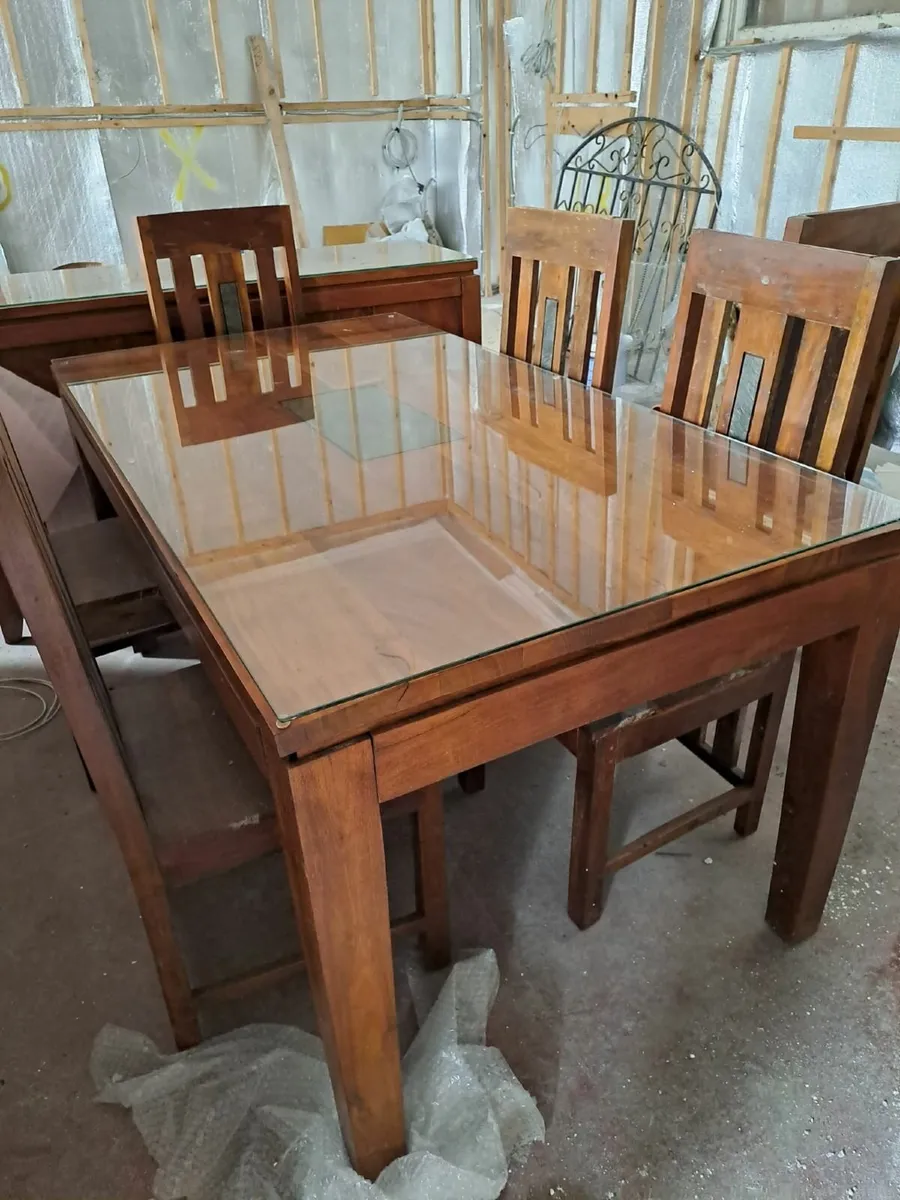 Table, chairs and dresser - Image 2