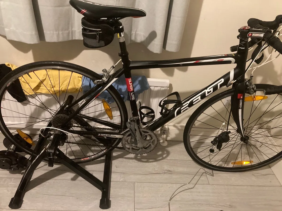 Cycling bike - Image 1