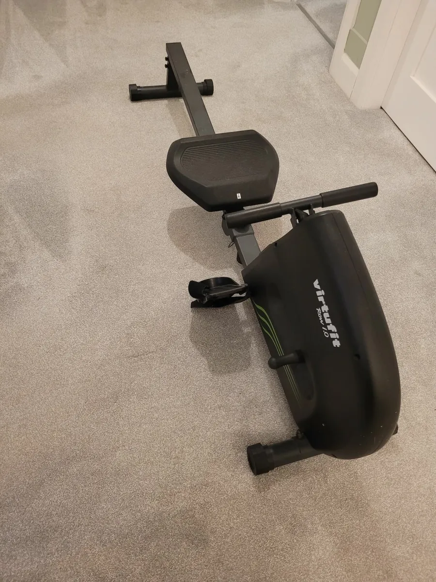 VirtuFit Row 1.0, Rowing Machine - Image 1