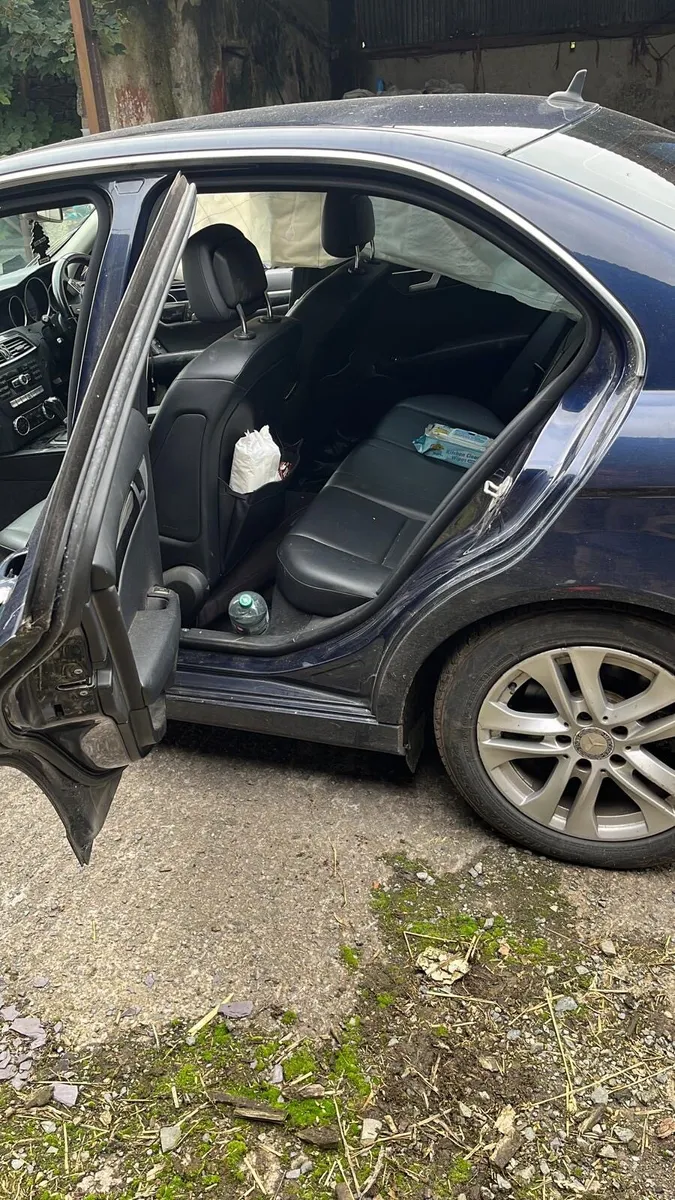 Car parts - Image 2