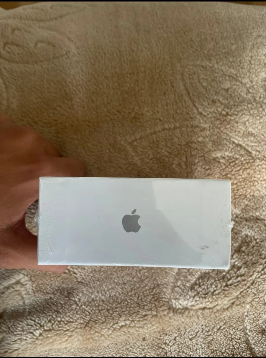 Airpods - Image 2