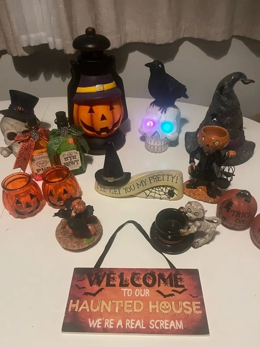 Halloween Decorations Bundle - Image 1