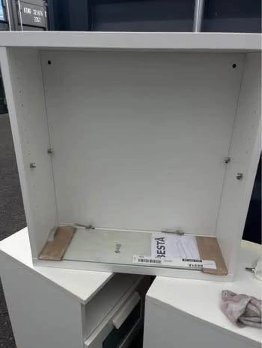 Bathrooms cabinet - Image 1