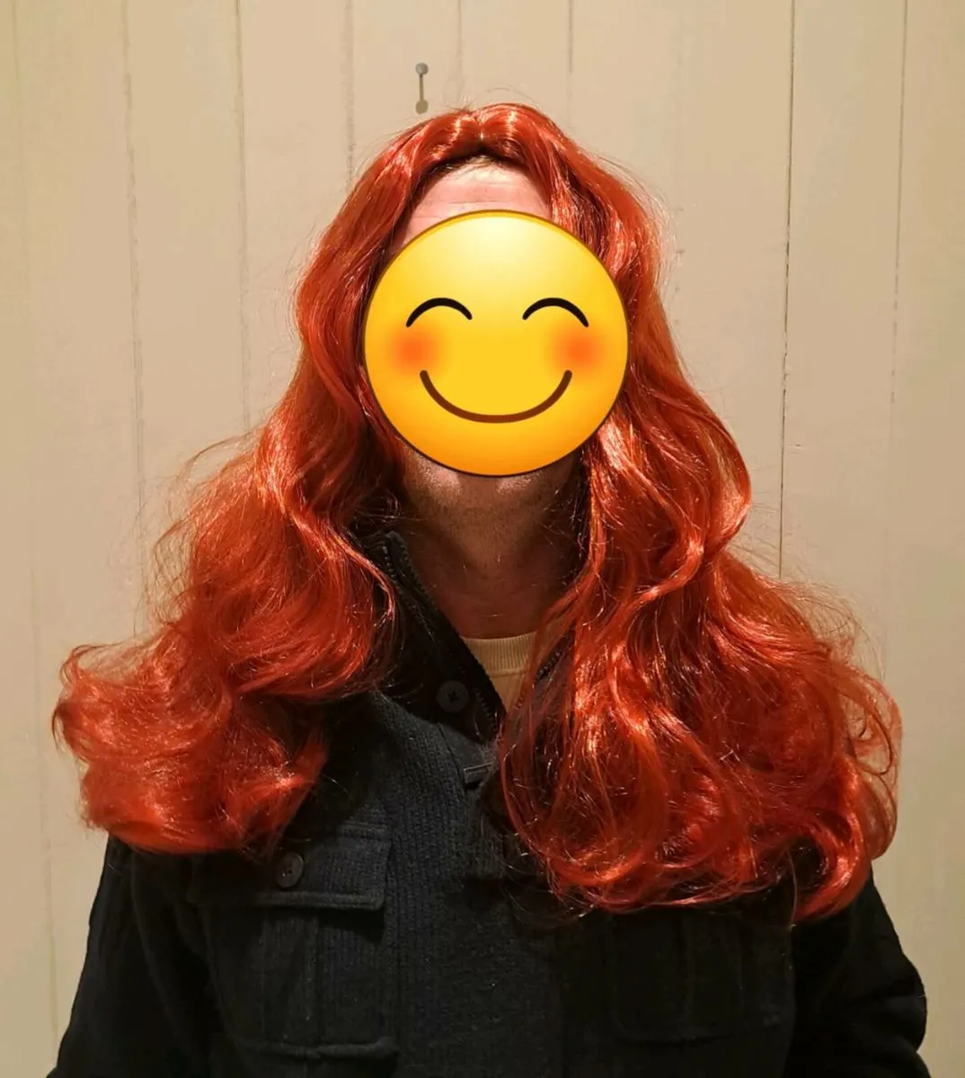 Red curly hair wig - Image 3