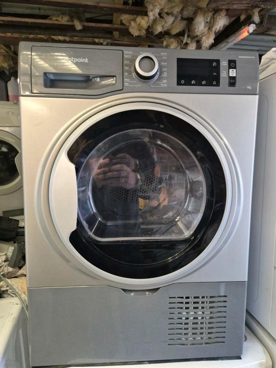 Like new Hotpoint 9kg Condenser Dryer For Sale!!!