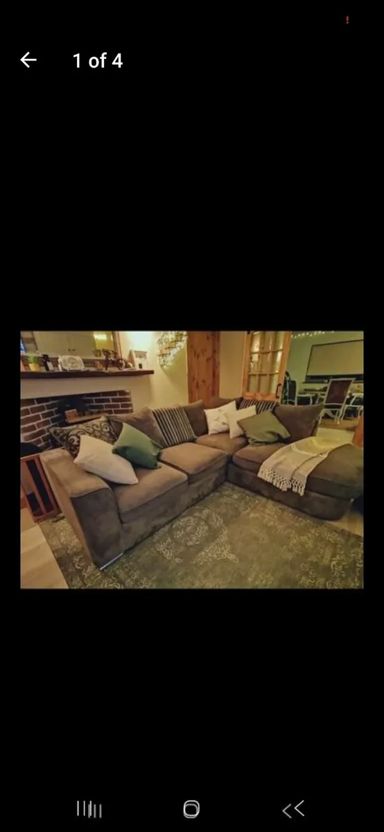 Couch - Image 2