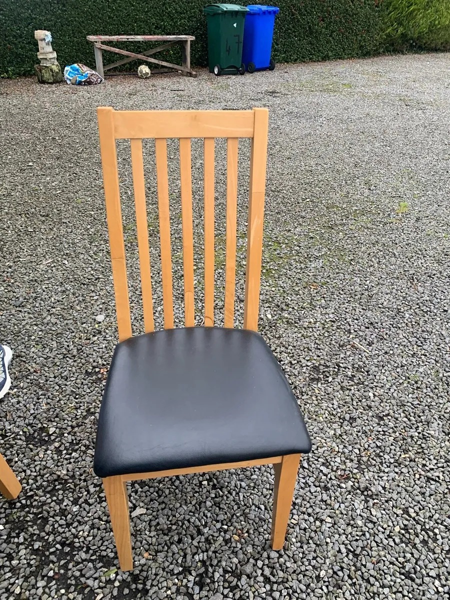 Table & 6 Chairs - Image 4