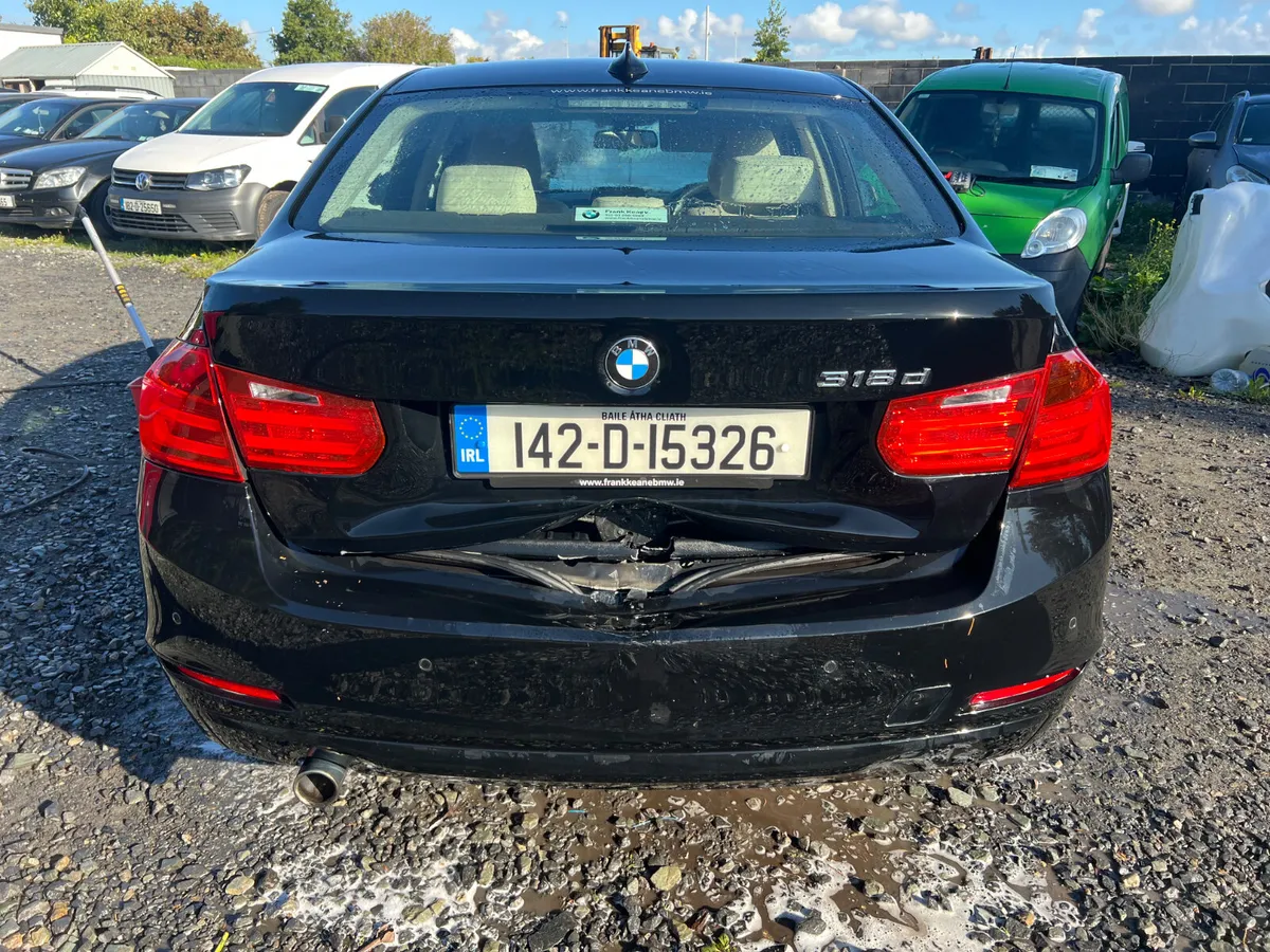 14 Bmw F30 2.0 Dsl automatic only 109 kms - Image 2