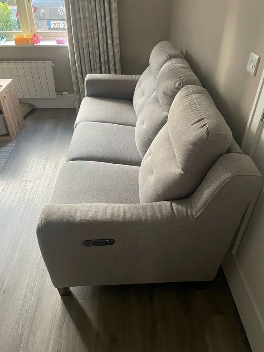 3 seater reclining couch - Image 4