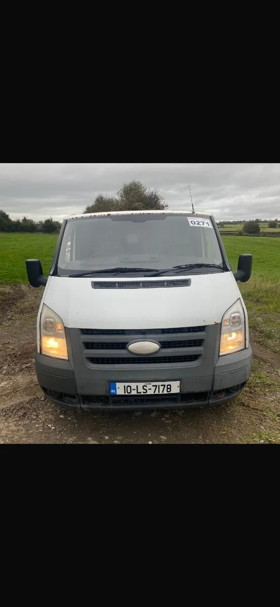 Ford Transit 2010 doe 2/2026 - Image 2