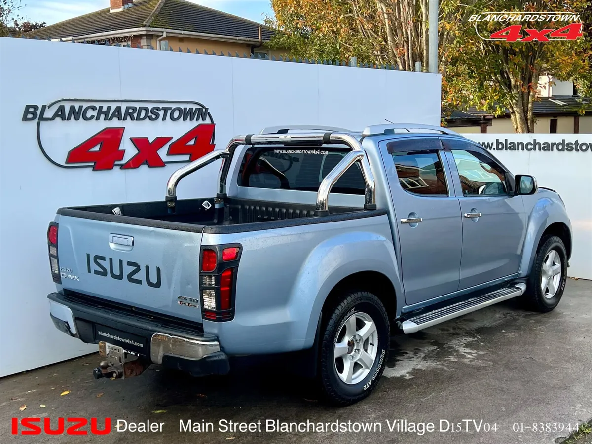 ISUZU DMAX 2.5TTID 6 SPEED MANUAL 4x4 - Image 2