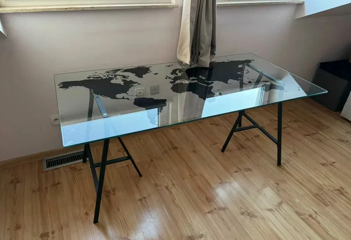 Glass office desk / student desk - Image 1