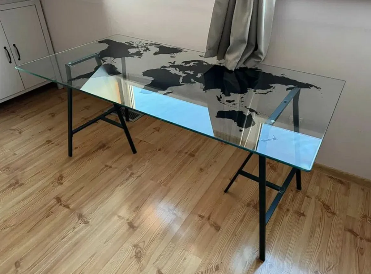 Glass office desk / student desk - Image 2