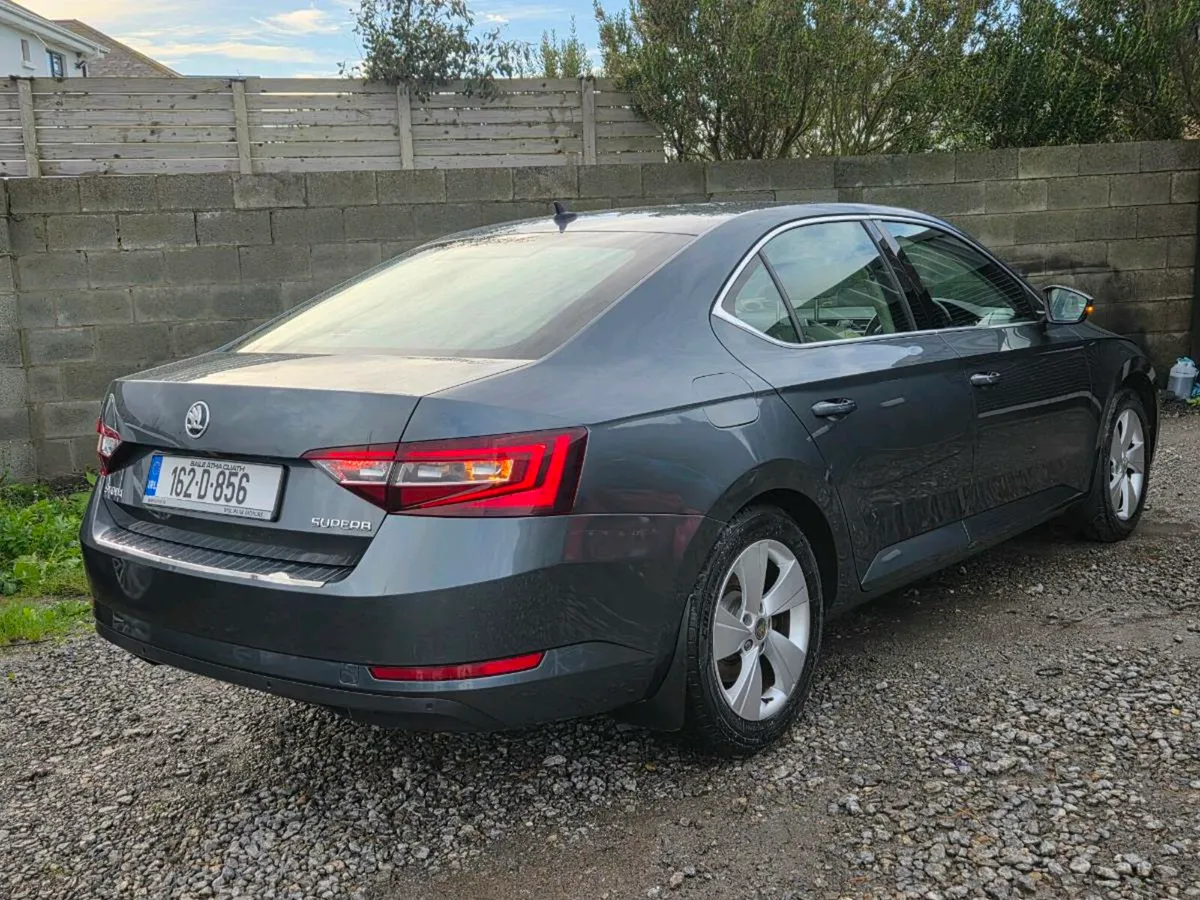 Skoda superb 2016 automatic nct&tax €6990 no offer - Image 3