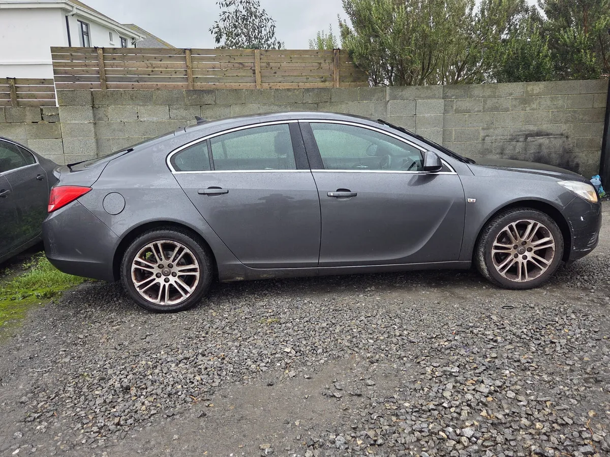 Opel Insignia 2011 diesel taxed €899 no offers - Image 3