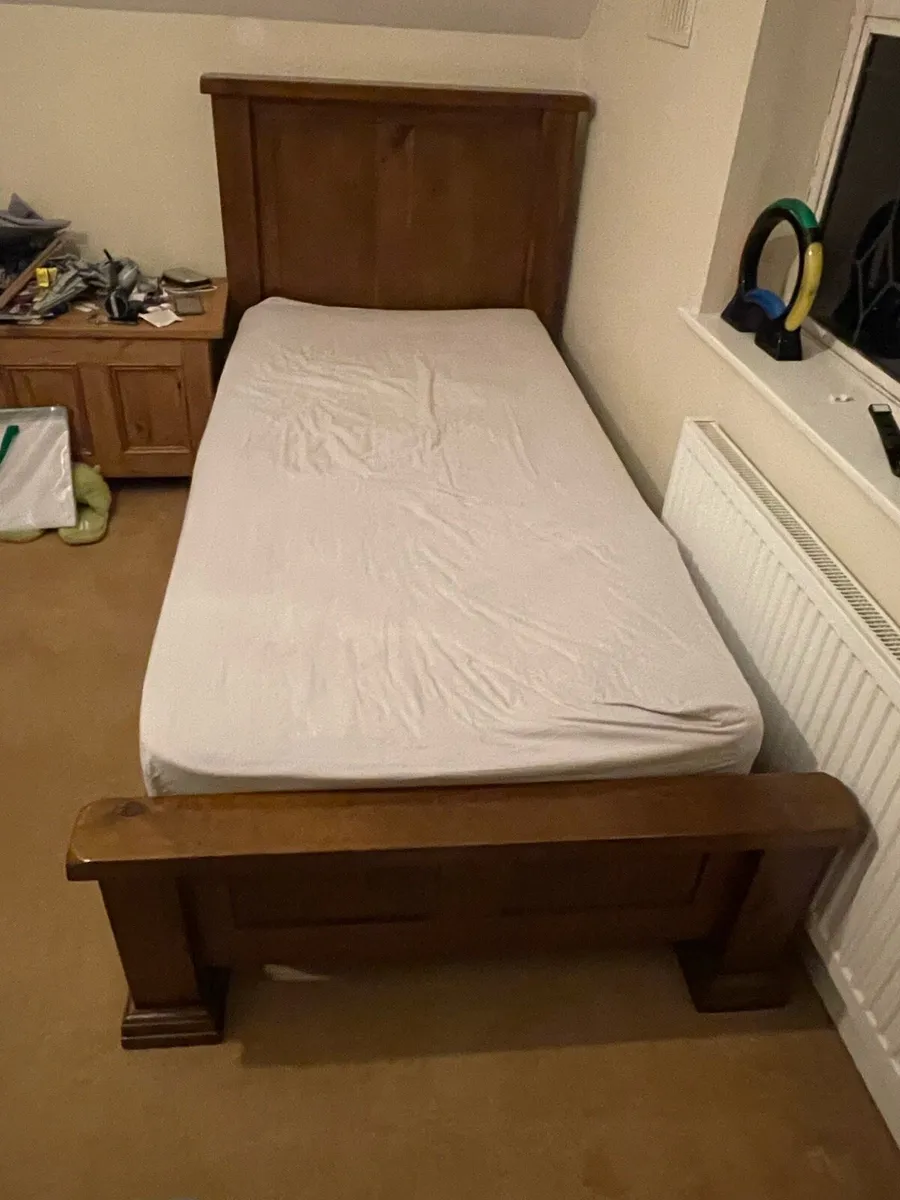 Single Bed - Image 2