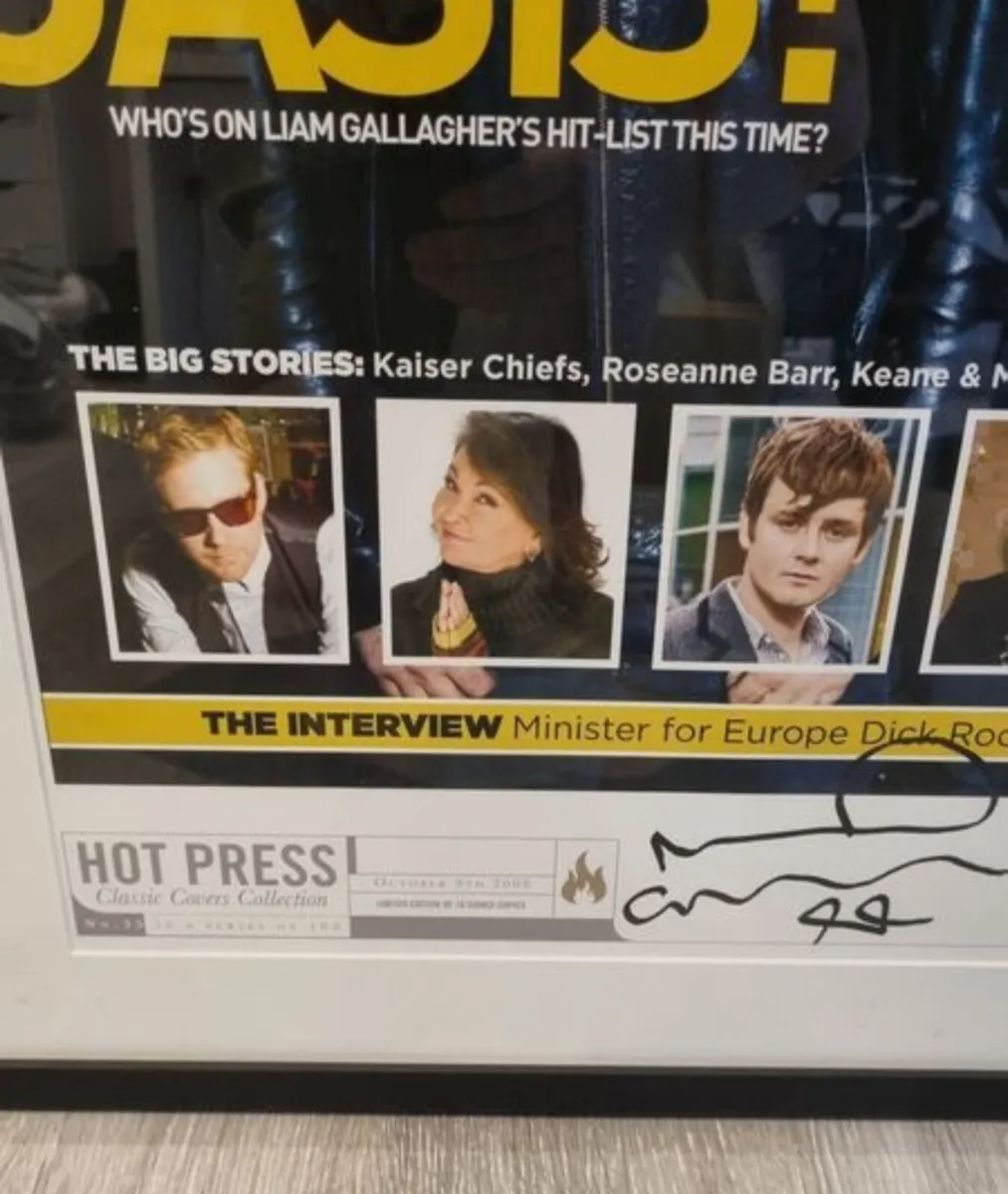 OASIS signed Hotpress Cover - Image 4