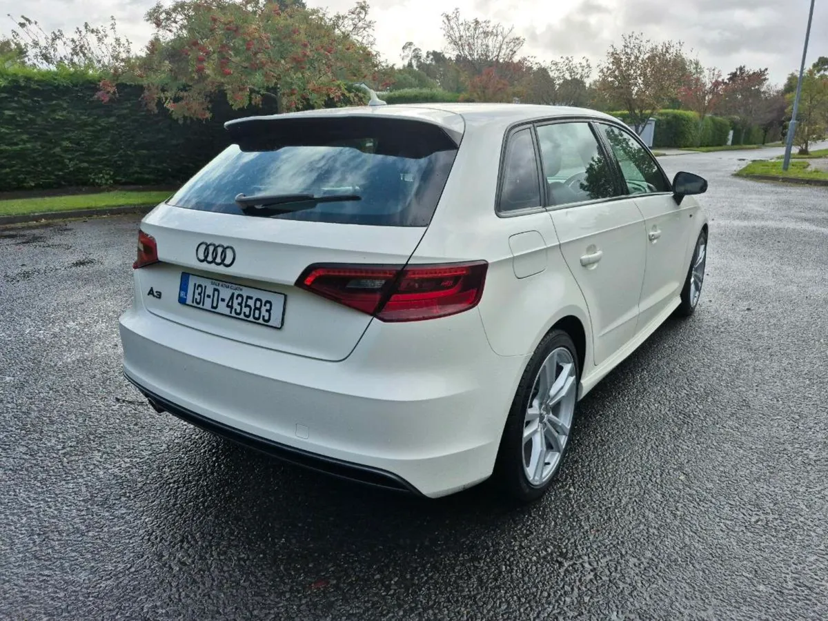 AUDi A3 S-LINE**1.6 TDi** - Image 4