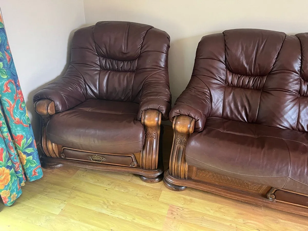 Couch suite - Image 2