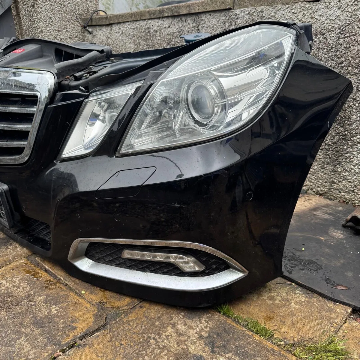 Mercedes E class 2009-2013 W212 - Image 4