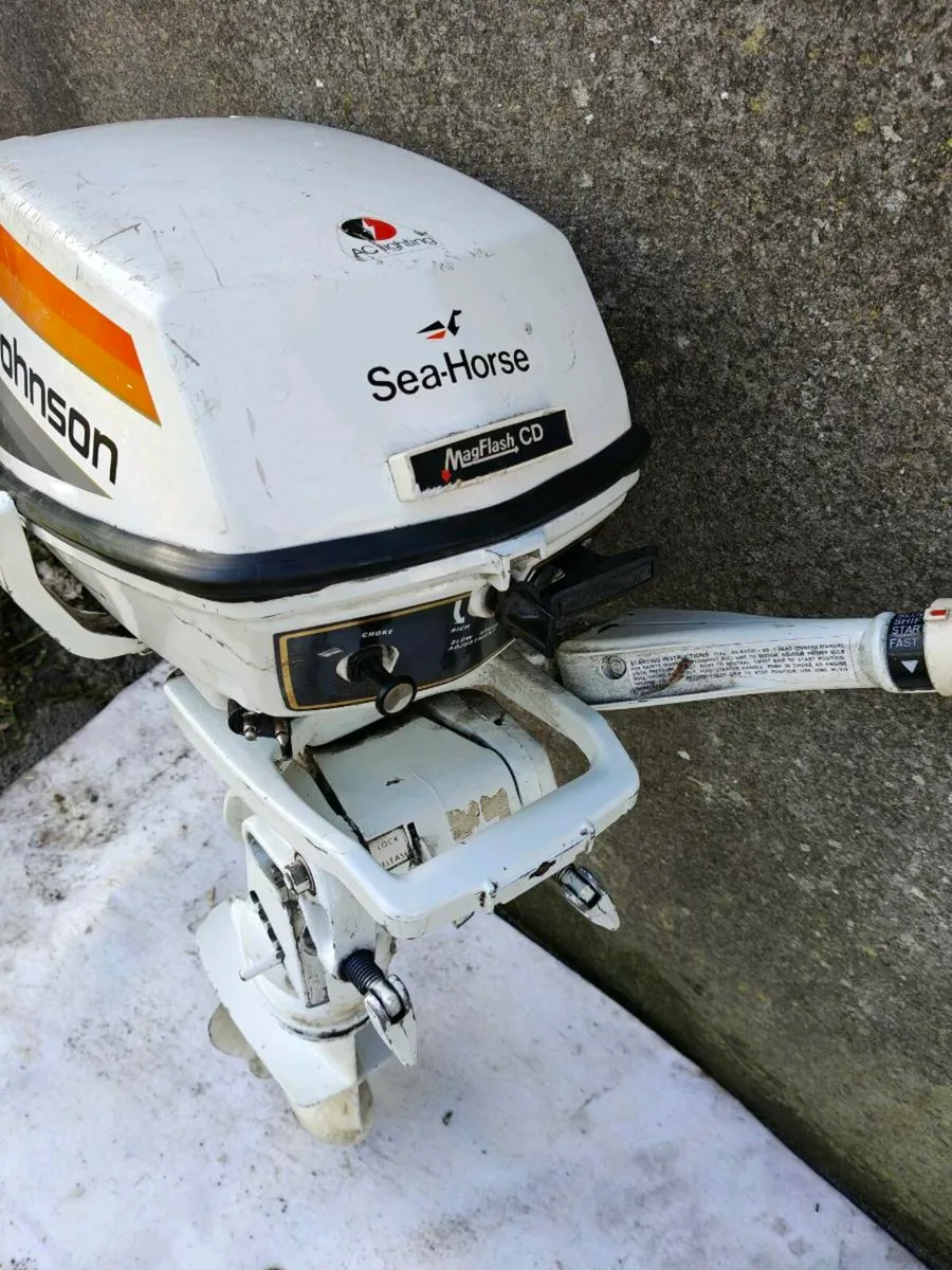 Outboard Motor - Image 2