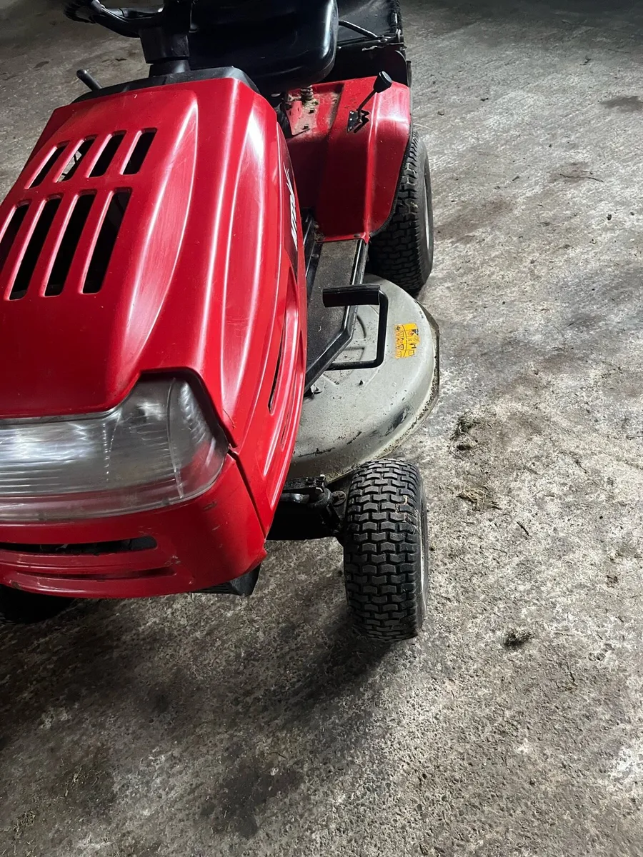 Ride on mower - Image 4
