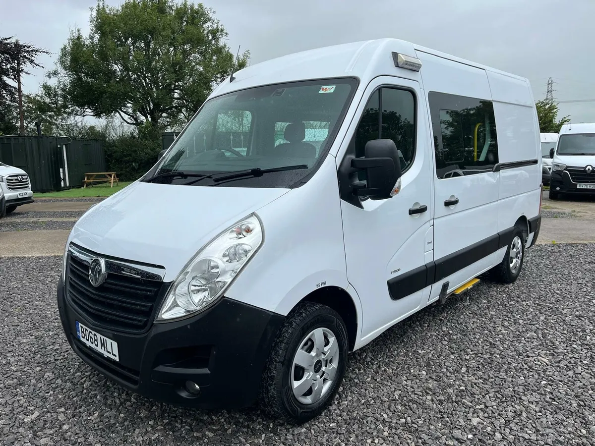 2023 Nissan interstar - Image 1