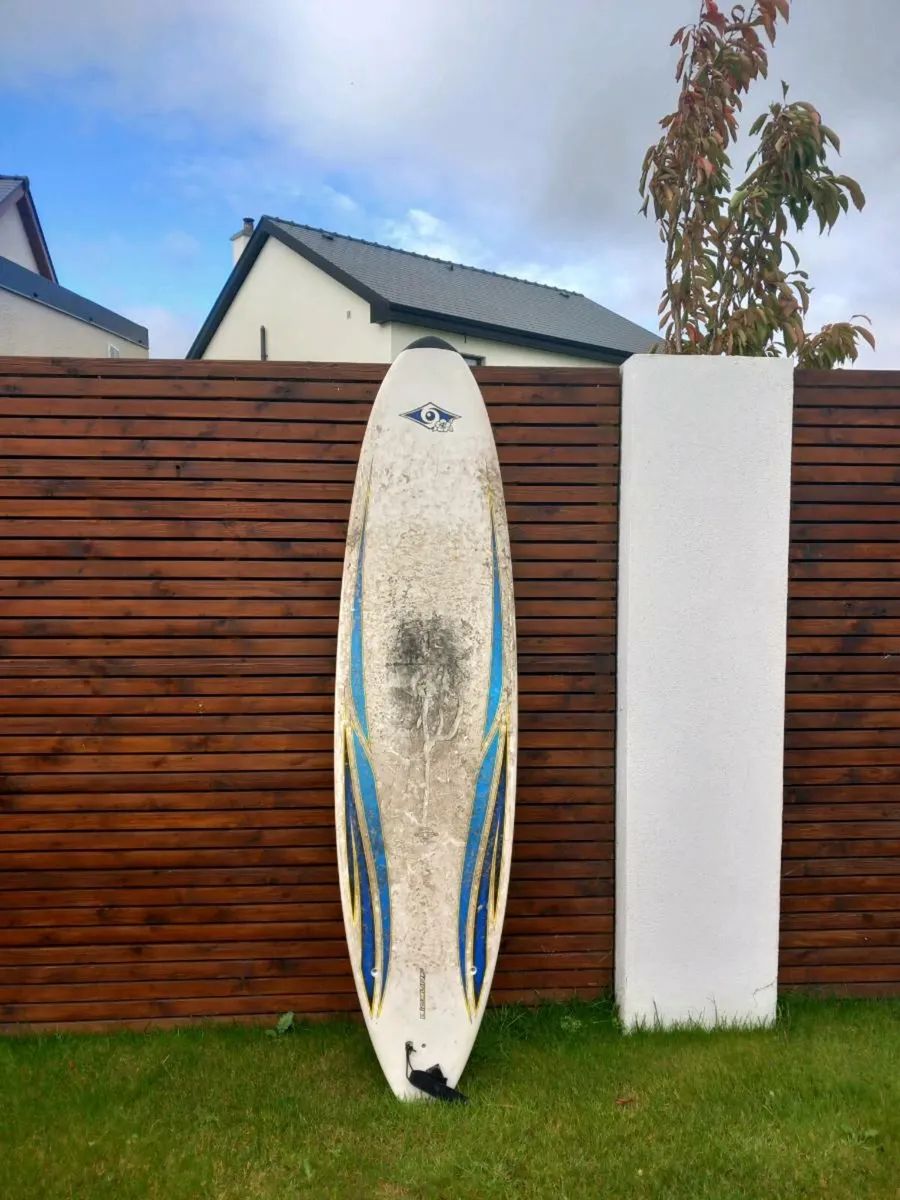 Surfboard - Image 1