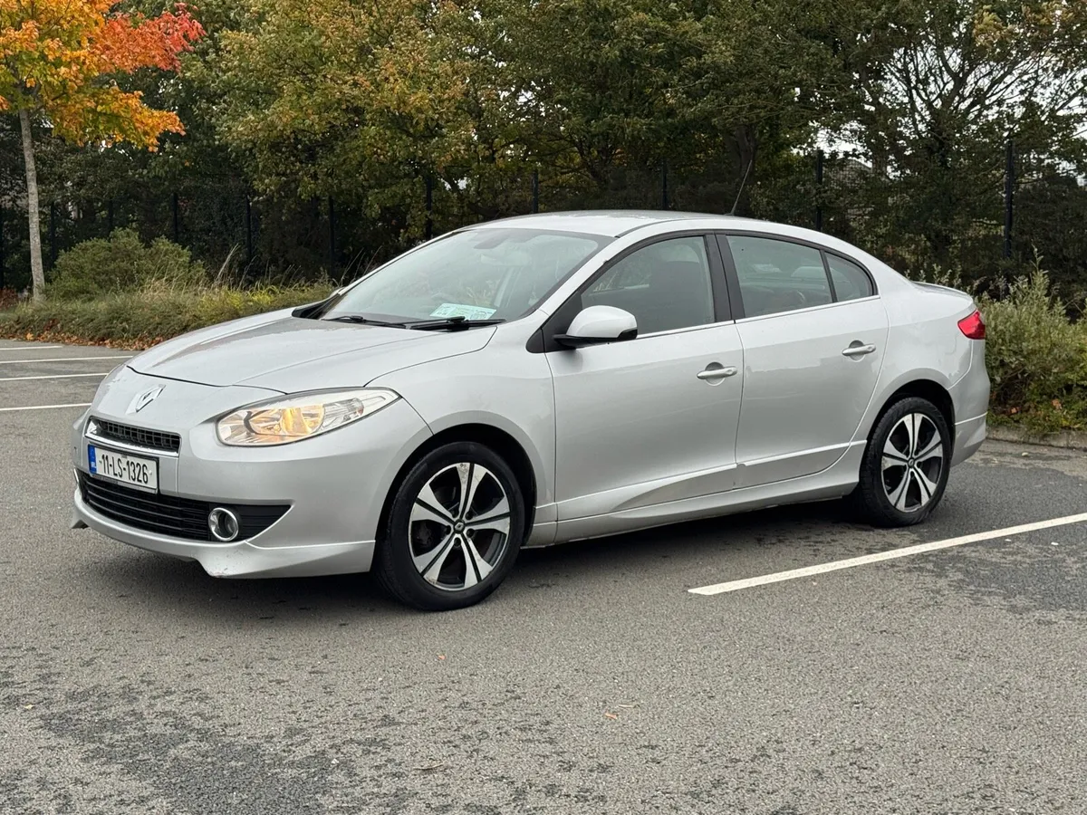 2011 Renault Fluence IRISH ED NCT 04-2026 - Image 4