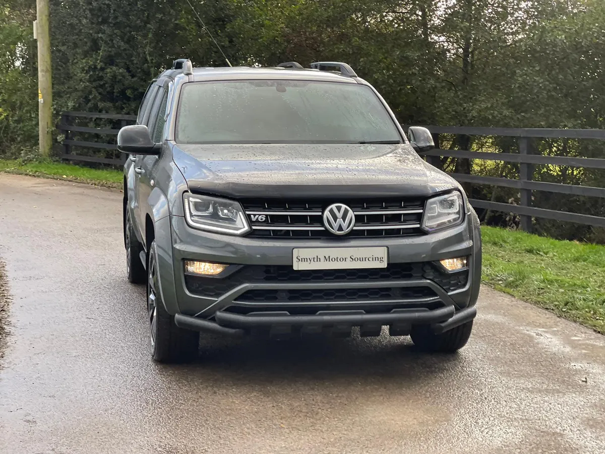 202 Vw Amarok Aventura Black Ed***** - Image 4