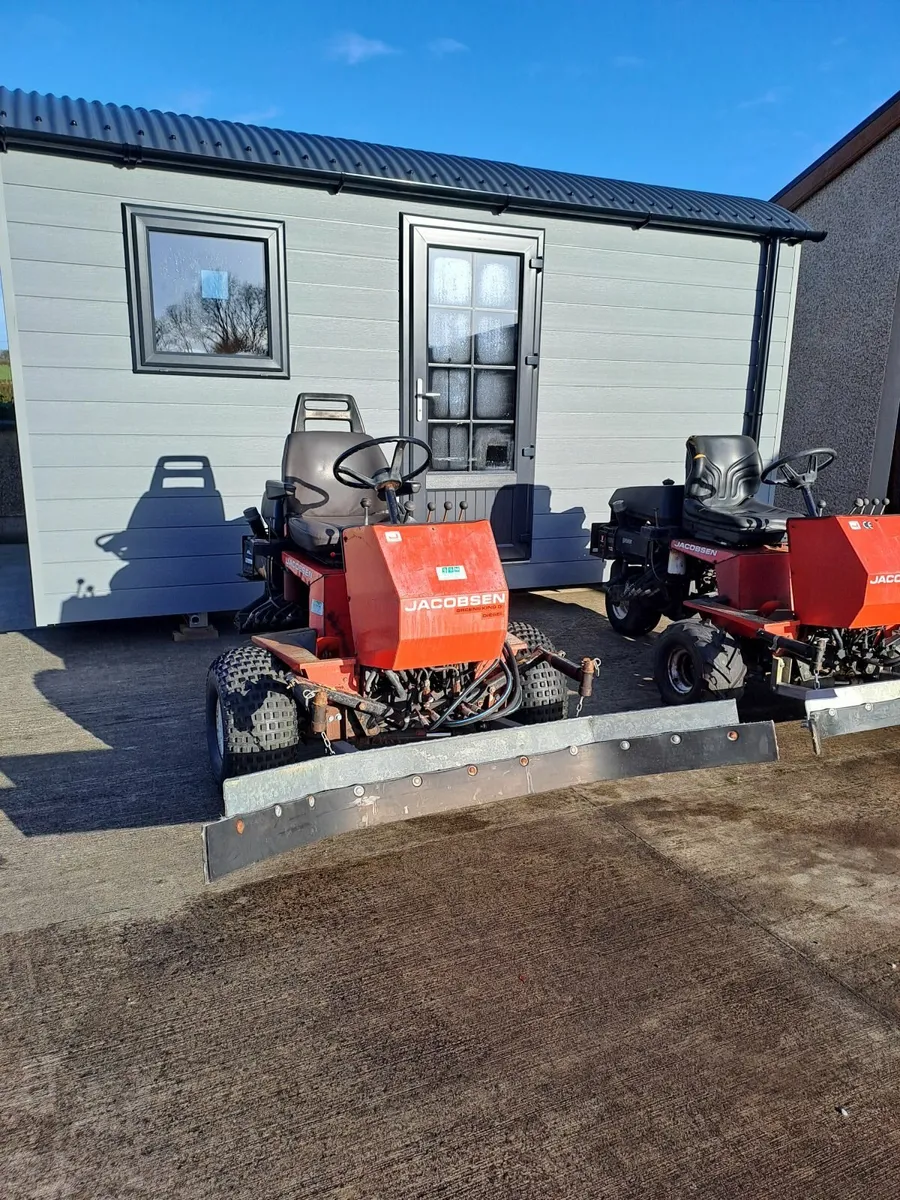 Yard scraper quad bobman massey john deere ifor - Image 2