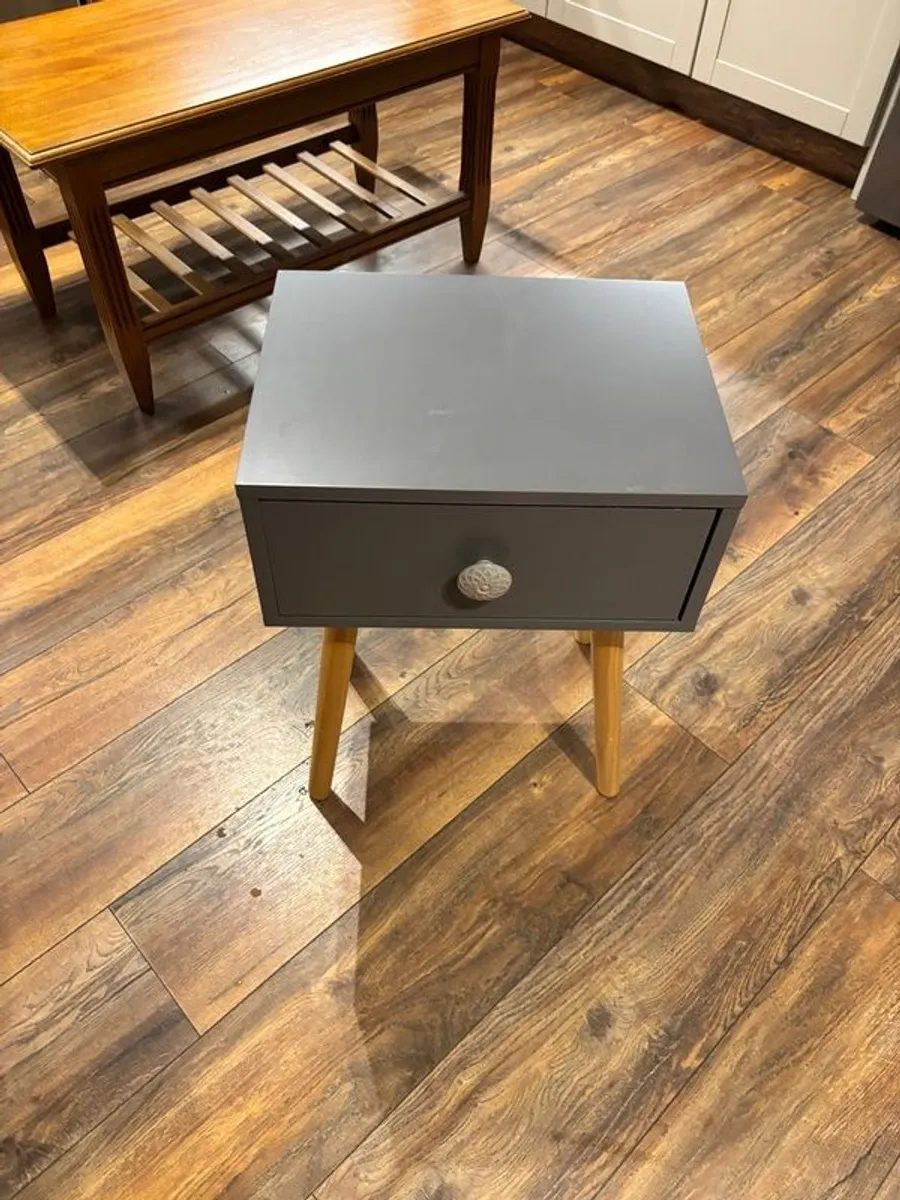 bedside table - Image 3
