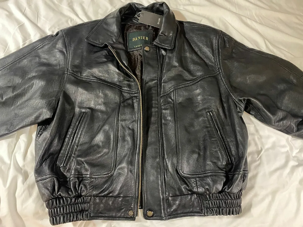 Danier Canada Vintage Leather Jacket - Image 1