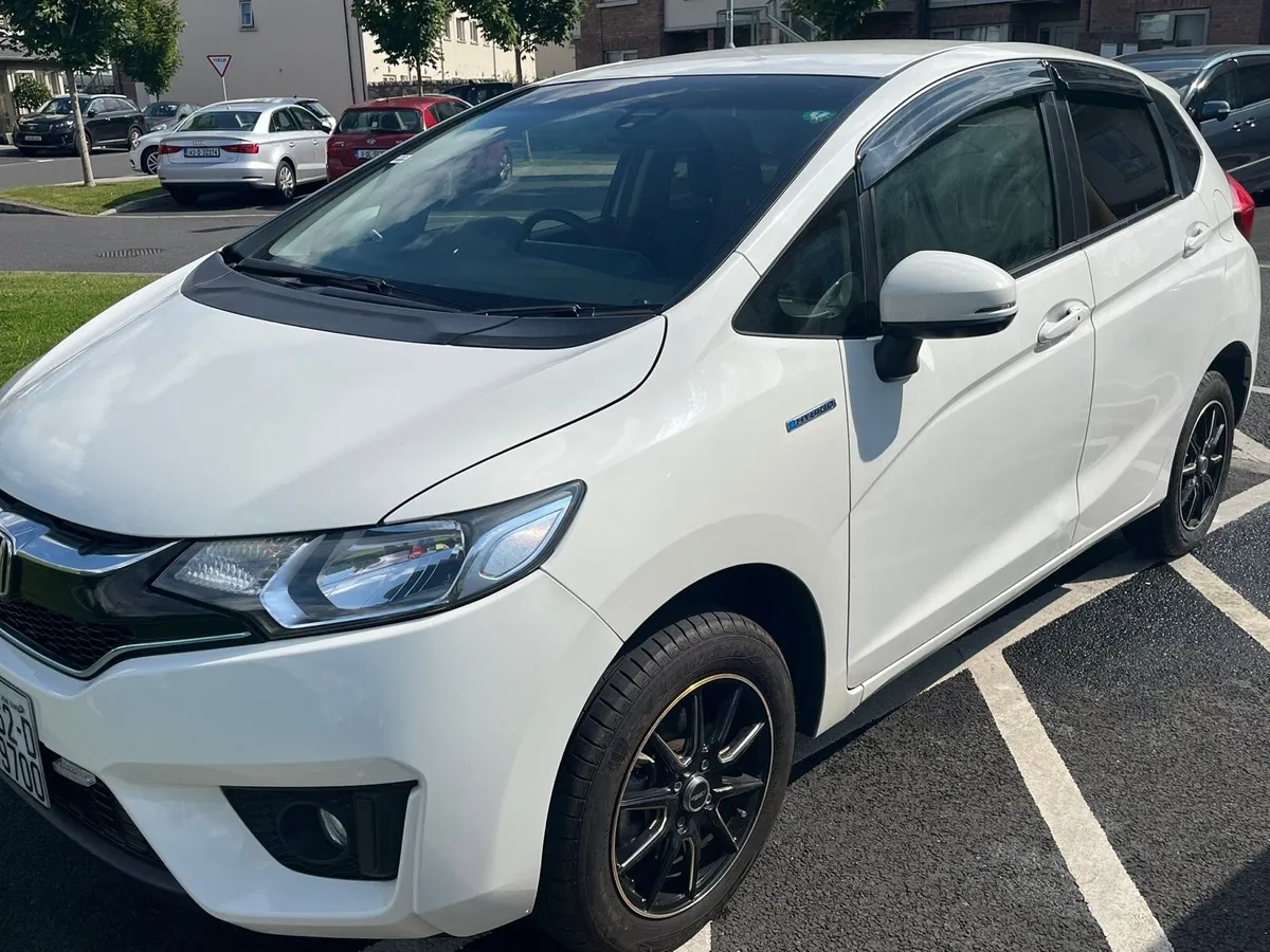 Honda FiT 2016 - Image 2