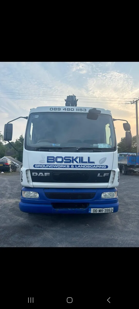 2006 daf with hiab and she'll bucket - Image 3