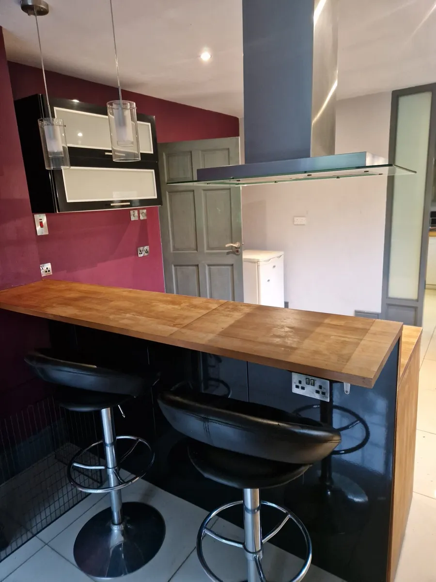 Kitchen Island Unit - Image 2