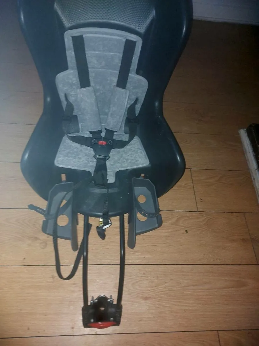 Child bike seat - Image 2