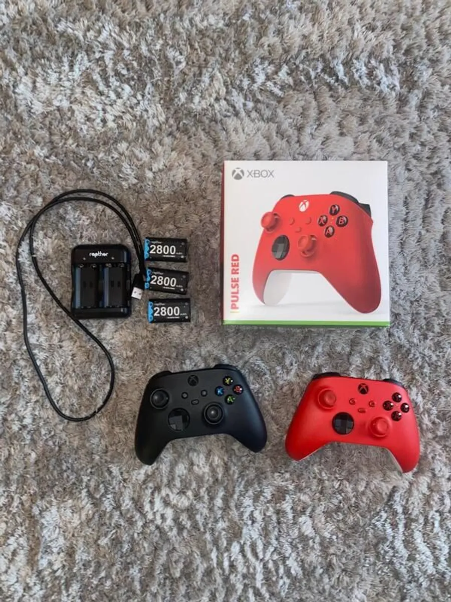 Xbox Series X Bundle - Image 2