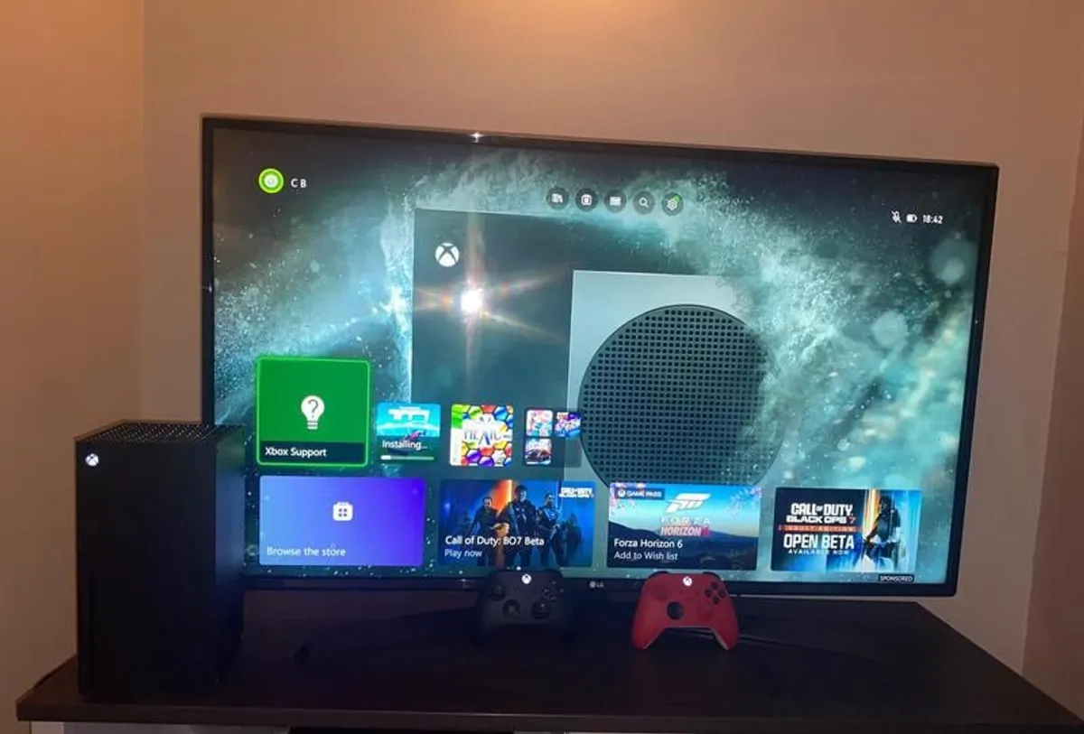 Xbox Series X Bundle - Image 4