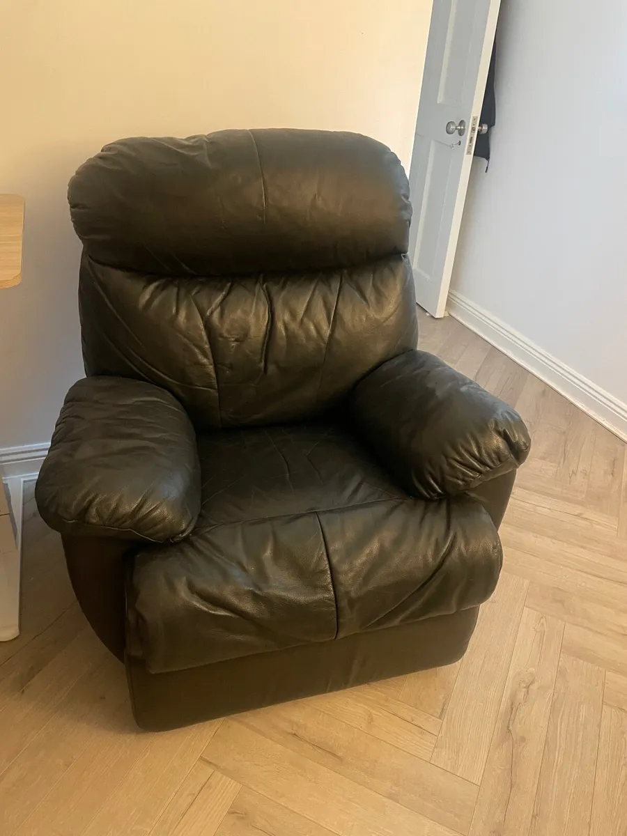 Black Leather Recliner Armchair – Very Comfortable - Image 3