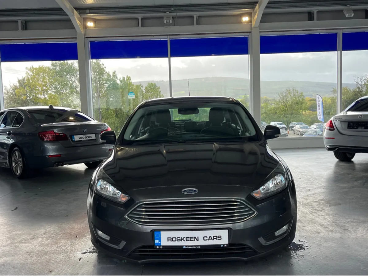 Ford Focus TITANIUM 1.5 TDCI - Image 2