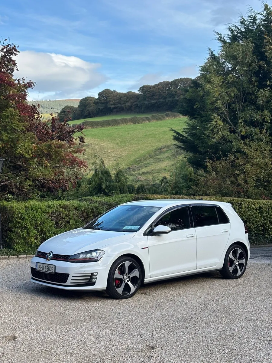 2015 Volkswagen golf gti - Image 2