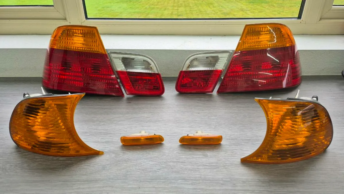 Genuine BMW E46 Coupe Lights – Mint OEM Set - Image 2