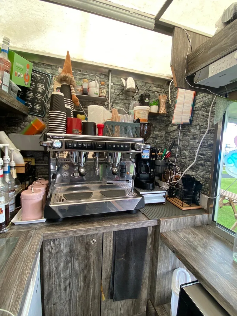 Coffee/catering trailer - Image 2