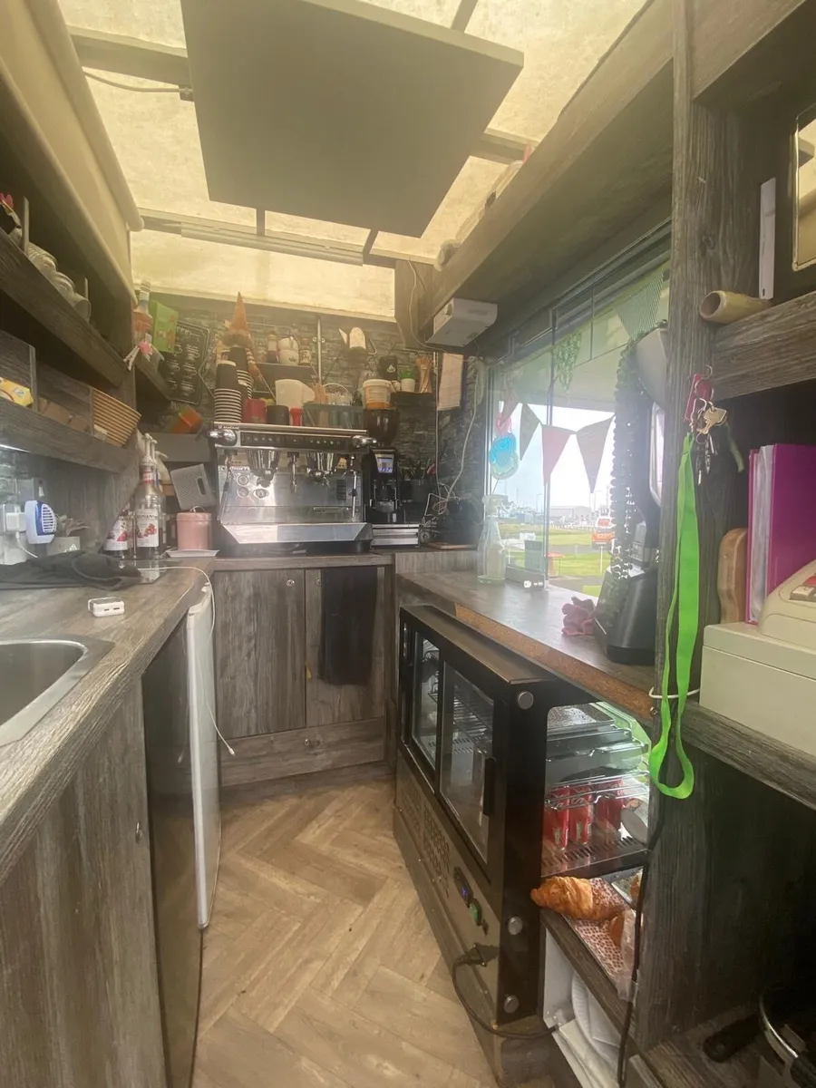 Coffee/catering trailer - Image 3